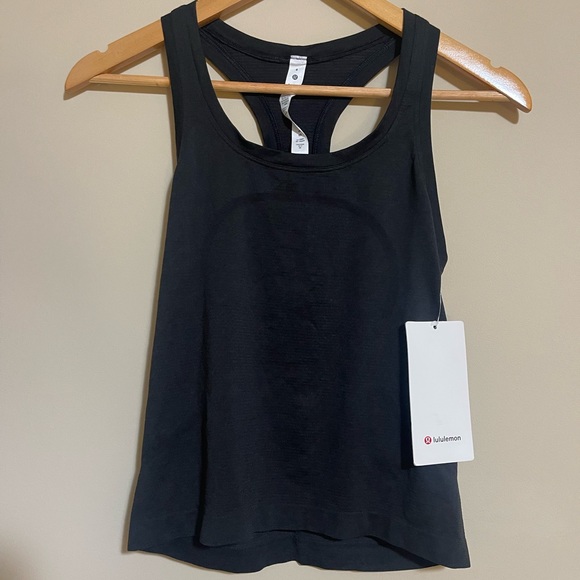 Lululemon Swiftly Tech Racerback Tank 2.0 - Race Length - Picture 2 of 10